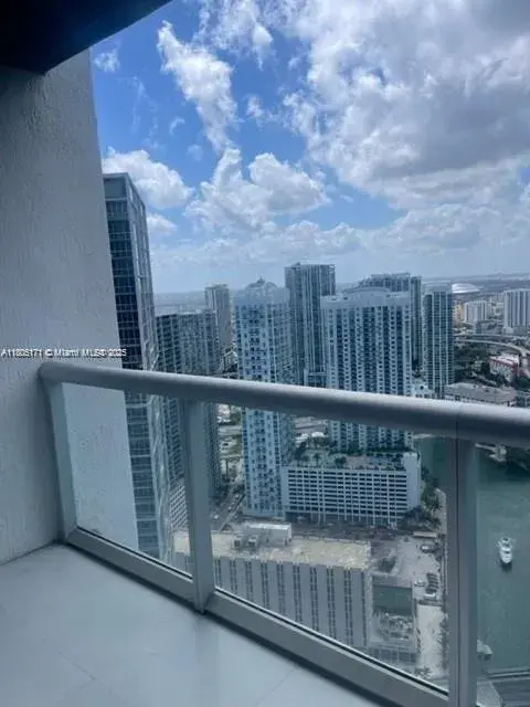 465 Brickell Ave # 4504, Miami FL 33131