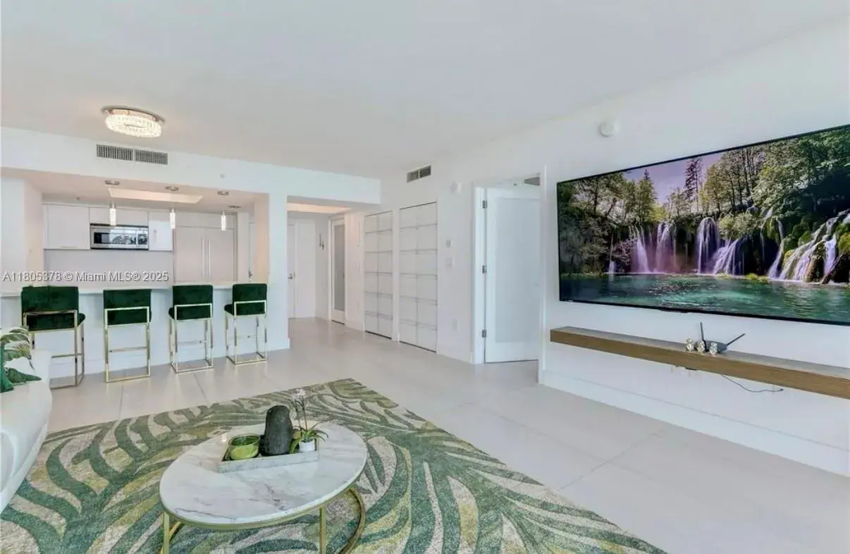 1800 N Bayshore Dr # 3707, Miami FL 33132