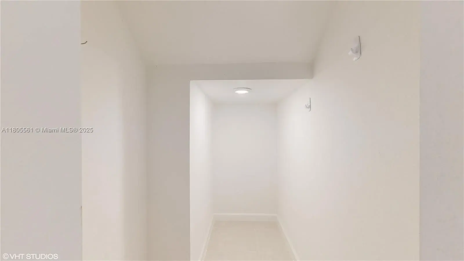 10004 SW 231 LN, Miami FL 33190