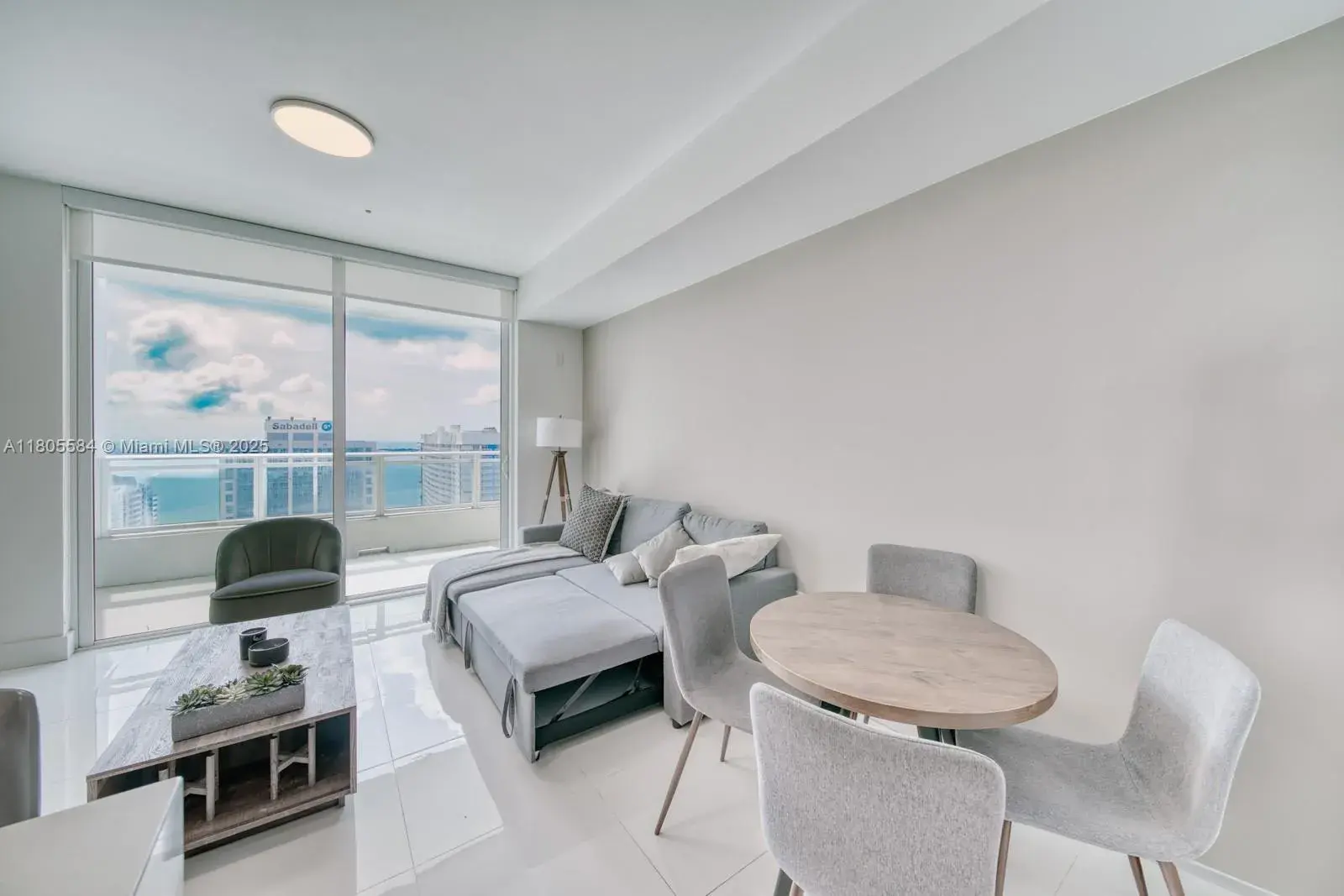 1080 Brickell Ave # 3802, Miami FL 33131