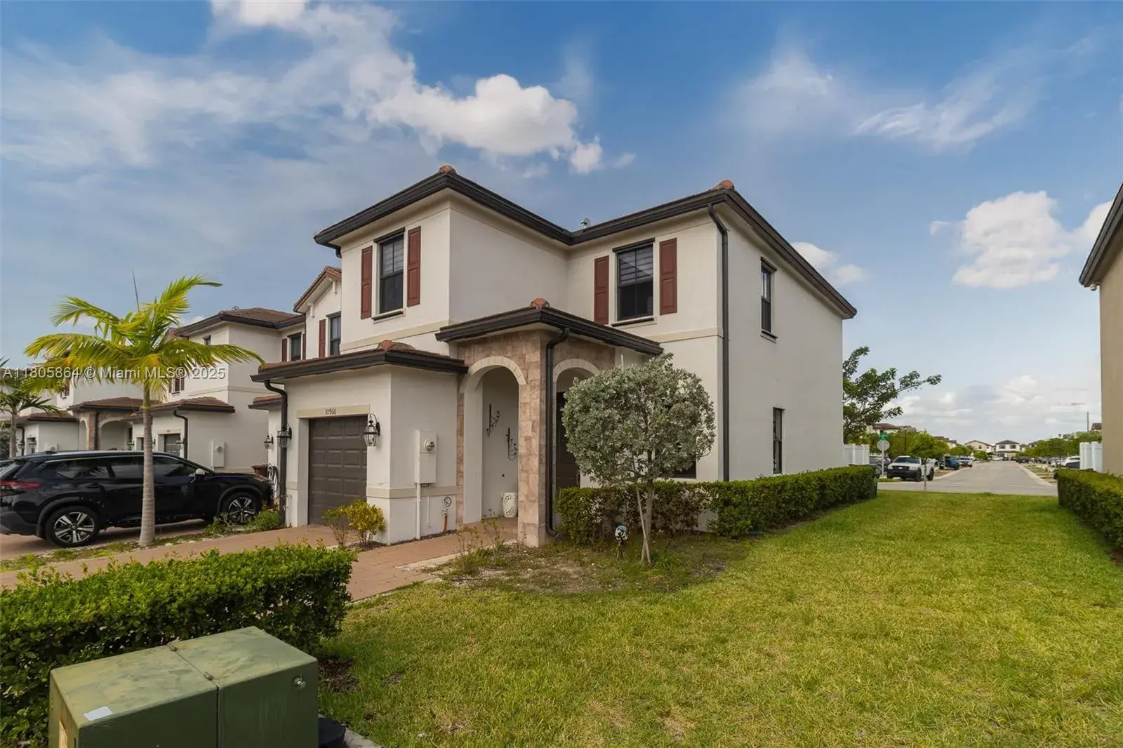 10966 W 33rd Way, Hialeah FL 33018