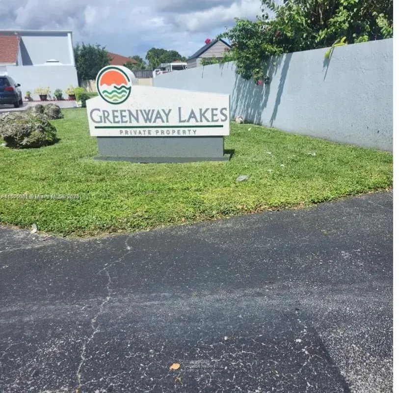 2110 SW 122nd Ct # 2110, Miami FL 33175
