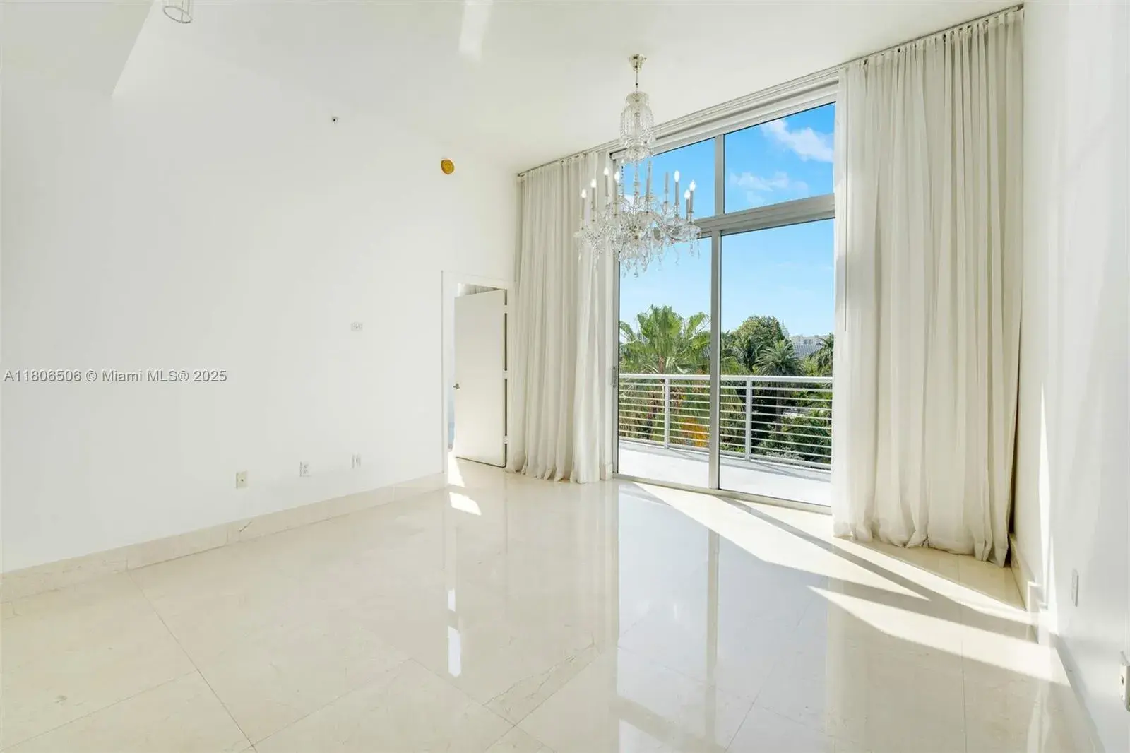 2001 Meridian Ave # 516, Miami Beach FL 33139