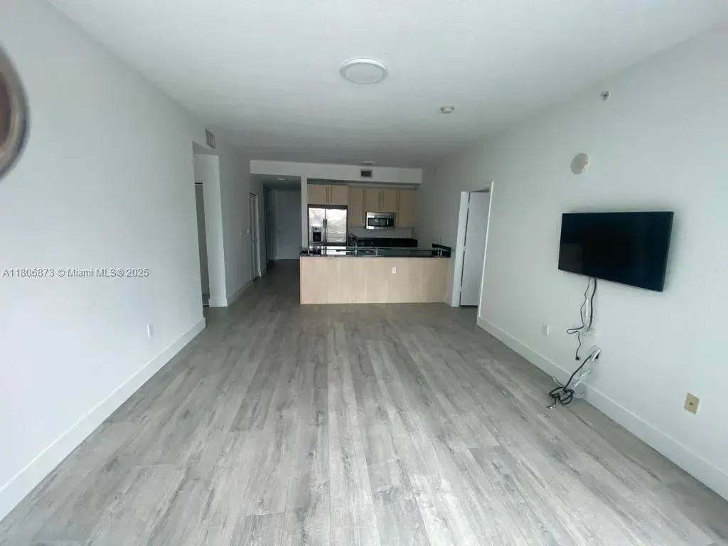 2 bedroom 2 bath Residential for sale at 1111 SW 1st Ave, Miami FL 33130