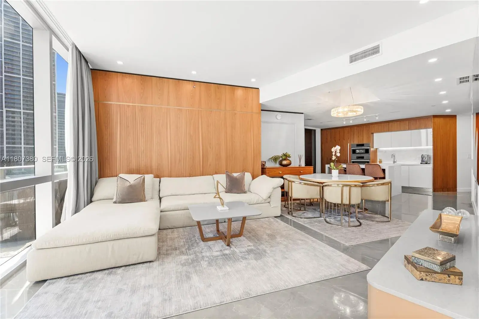 2 bedroom 3 bath Residential for sale at 851 NE 1st Ave # 1409, Miami FL 33132