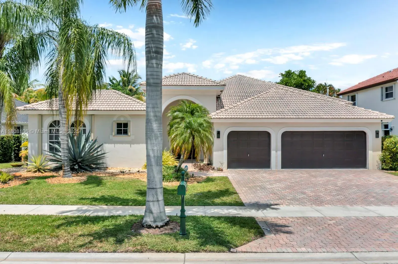 4 bedroom 3 bath Residential for sale at 18621 SW 39th Ct, Miramar FL 33029