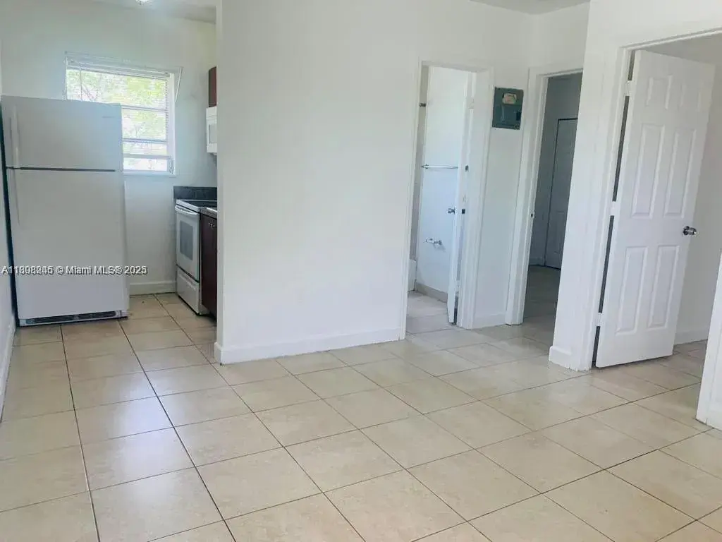 401 N DIXIE HWY # 6, Hallandale Beach FL 33009