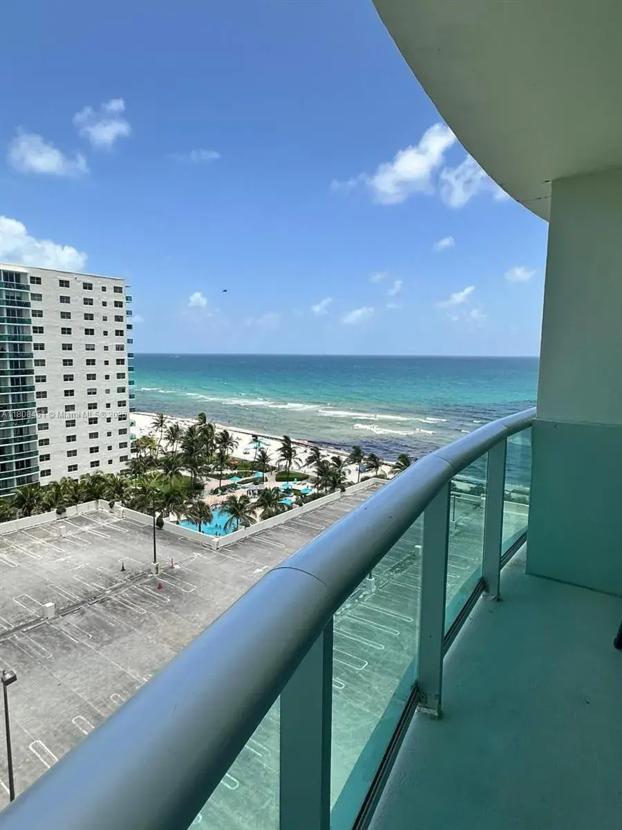 1 bedroom 1 bath Residential for sale at 3901 S Ocean Dr # 11A, Hollywood FL 33019