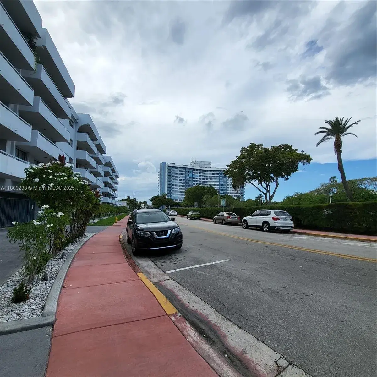 7300 Wayne Ave # 416, Miami Beach FL 33141