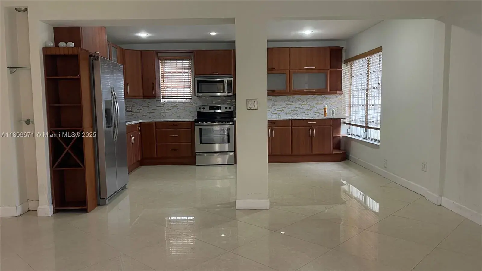 421 NE 1st St # 119, Hallandale Beach FL 33009