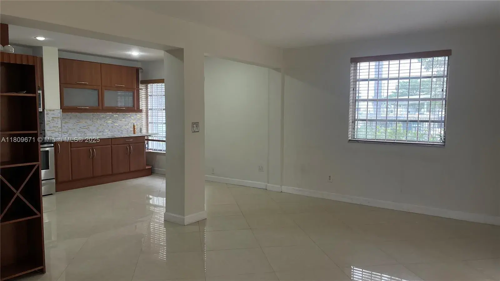 421 NE 1st St # 119, Hallandale Beach FL 33009