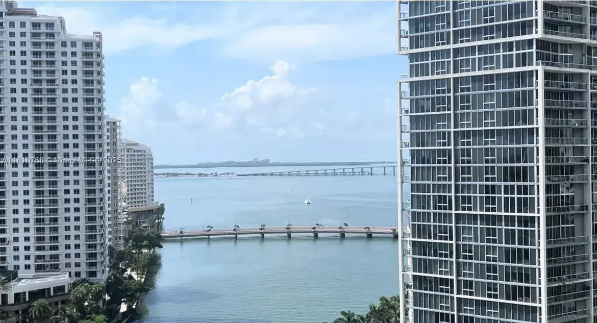 300 Biscayne Blvd Way # 1805, Miami FL 33131