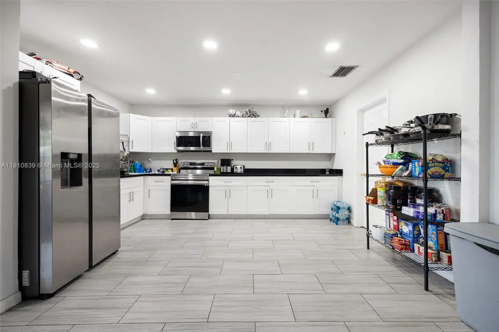 3430 N 65th Ave, Hollywood FL 33024