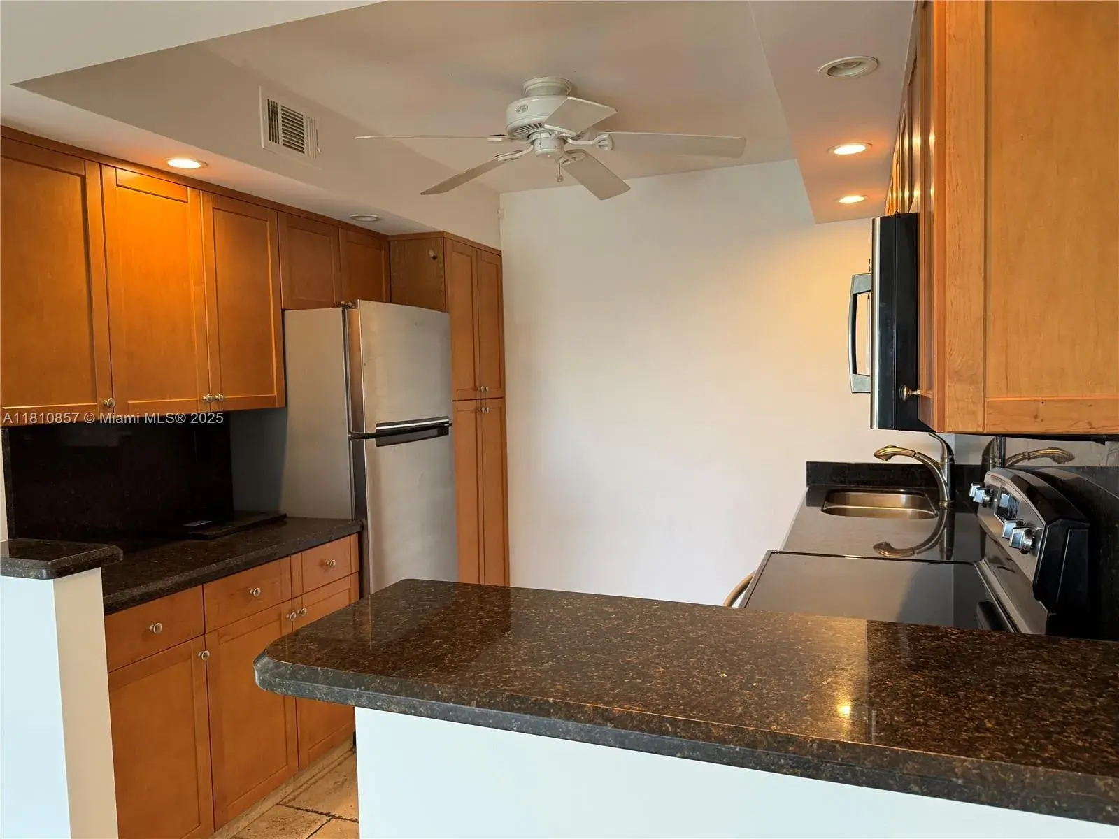 2900 NE 30th St # 7, Fort Lauderdale FL 33306