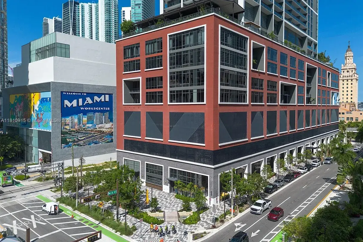 601 NE 1st Ave # 5007, Miami FL 33132