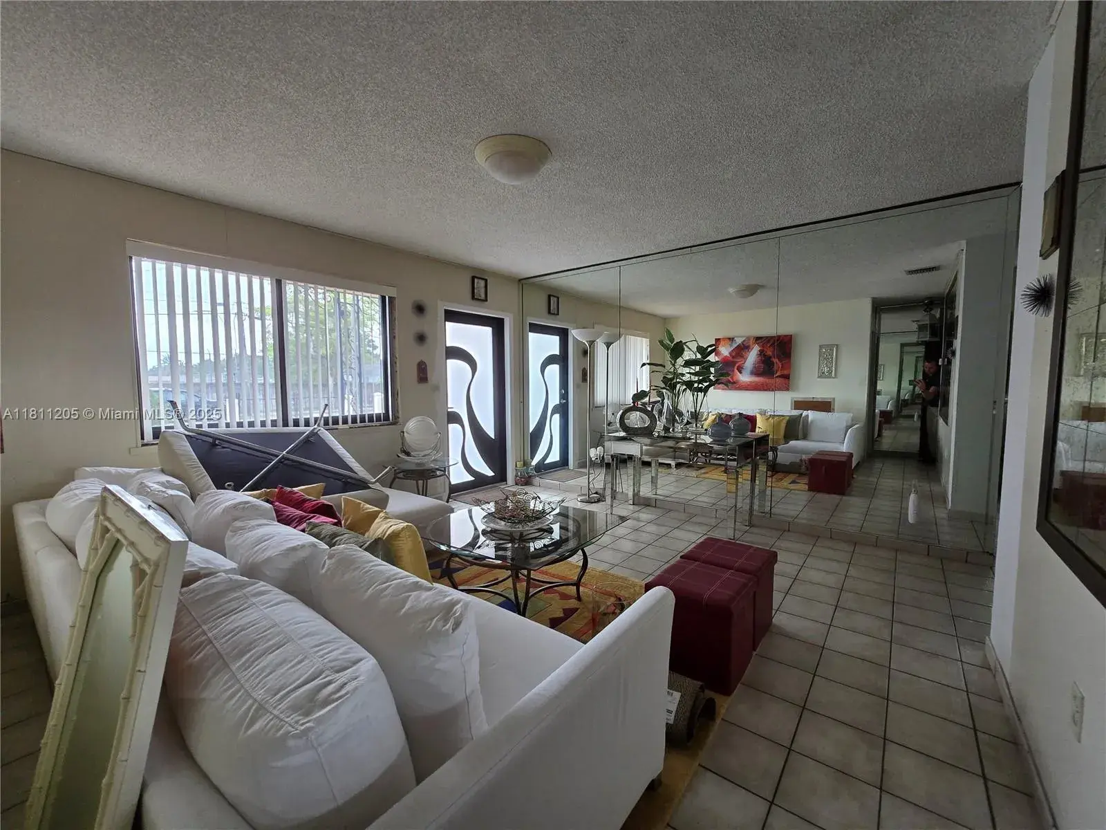 2815 NW 96th St, Miami FL 33147