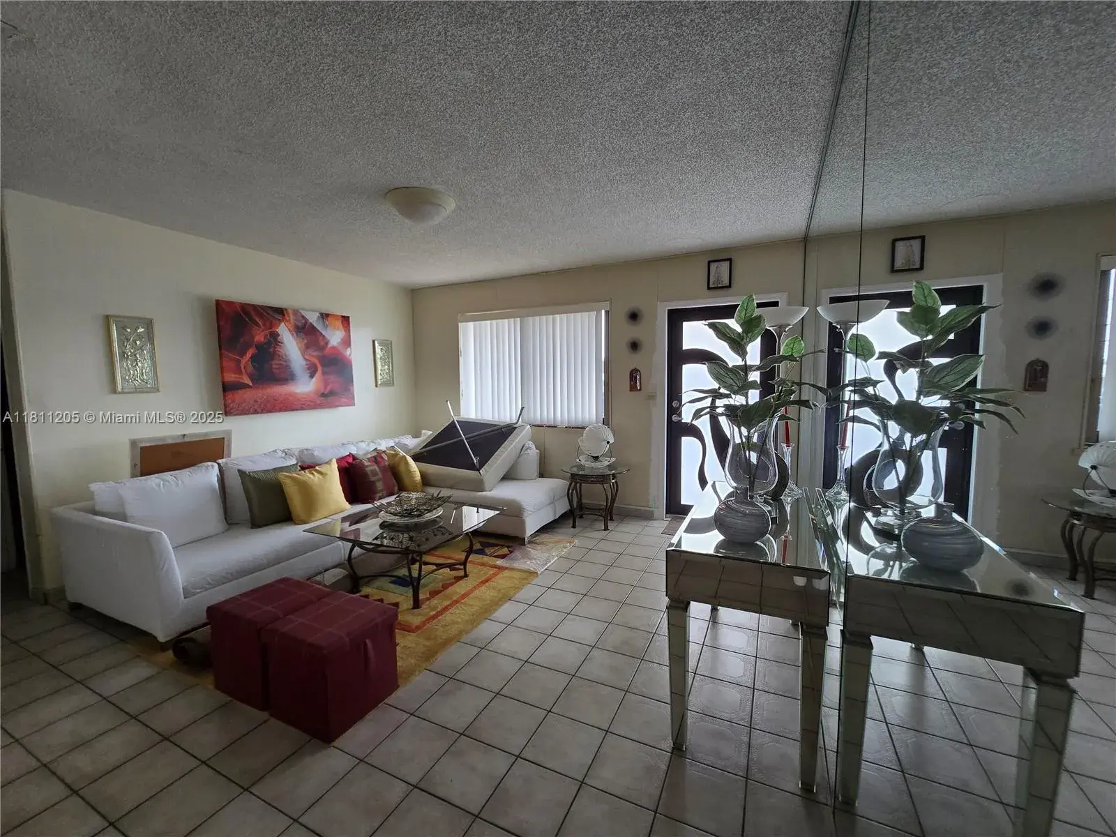 2815 NW 96th St, Miami FL 33147
