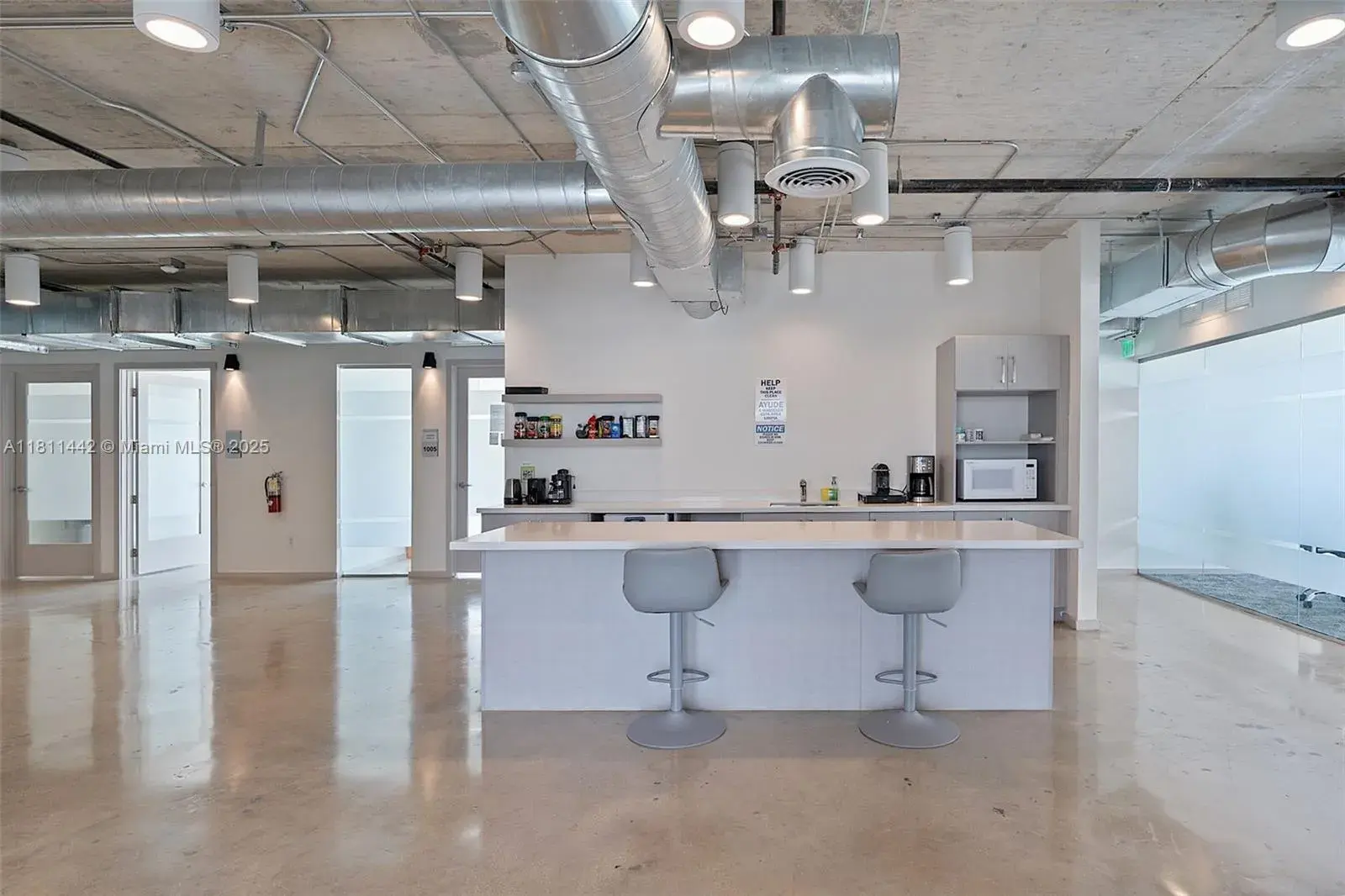 420 SW 7th St # 1006, Miami FL 33130