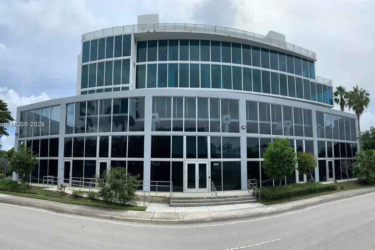10450 NW 33rd St # 309, Doral FL 33172