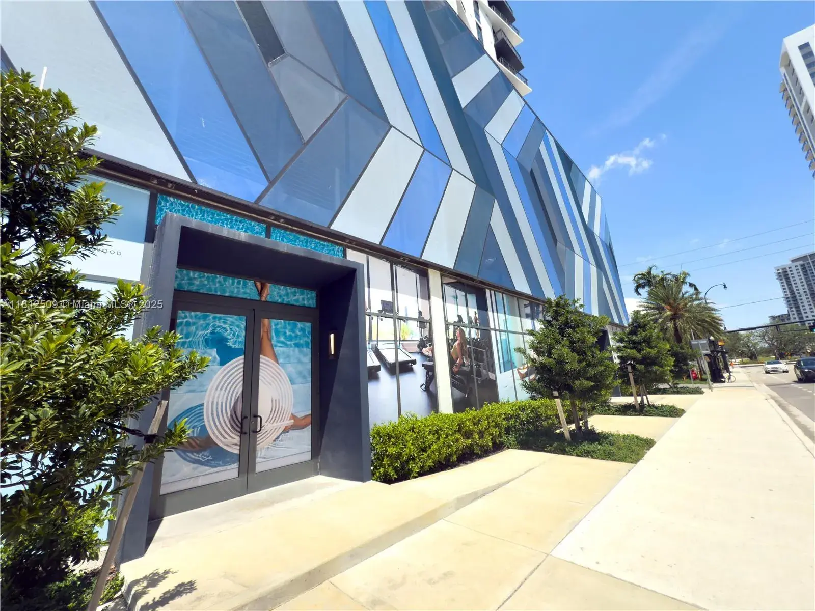 320 S Federal Hwy, Hollywood FL 33020