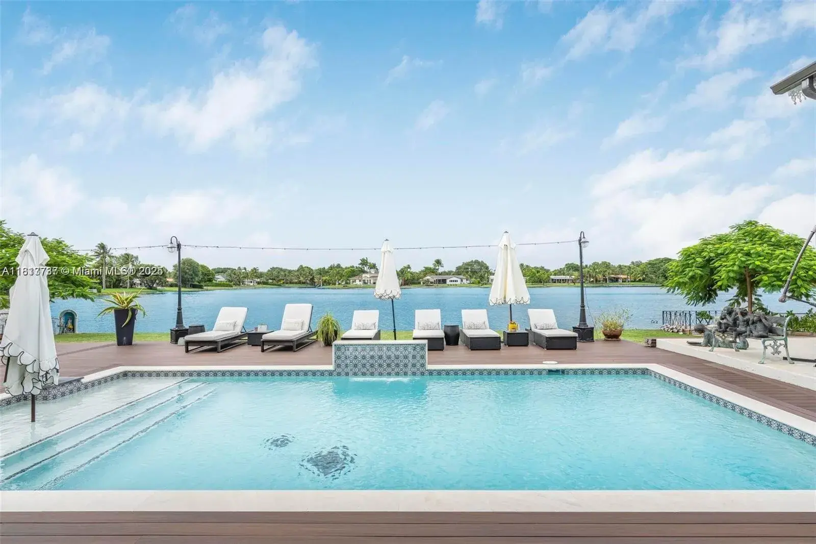 4 bedroom 3 bath Residential for sale at 9291 SW 88th St, Miami FL 33176