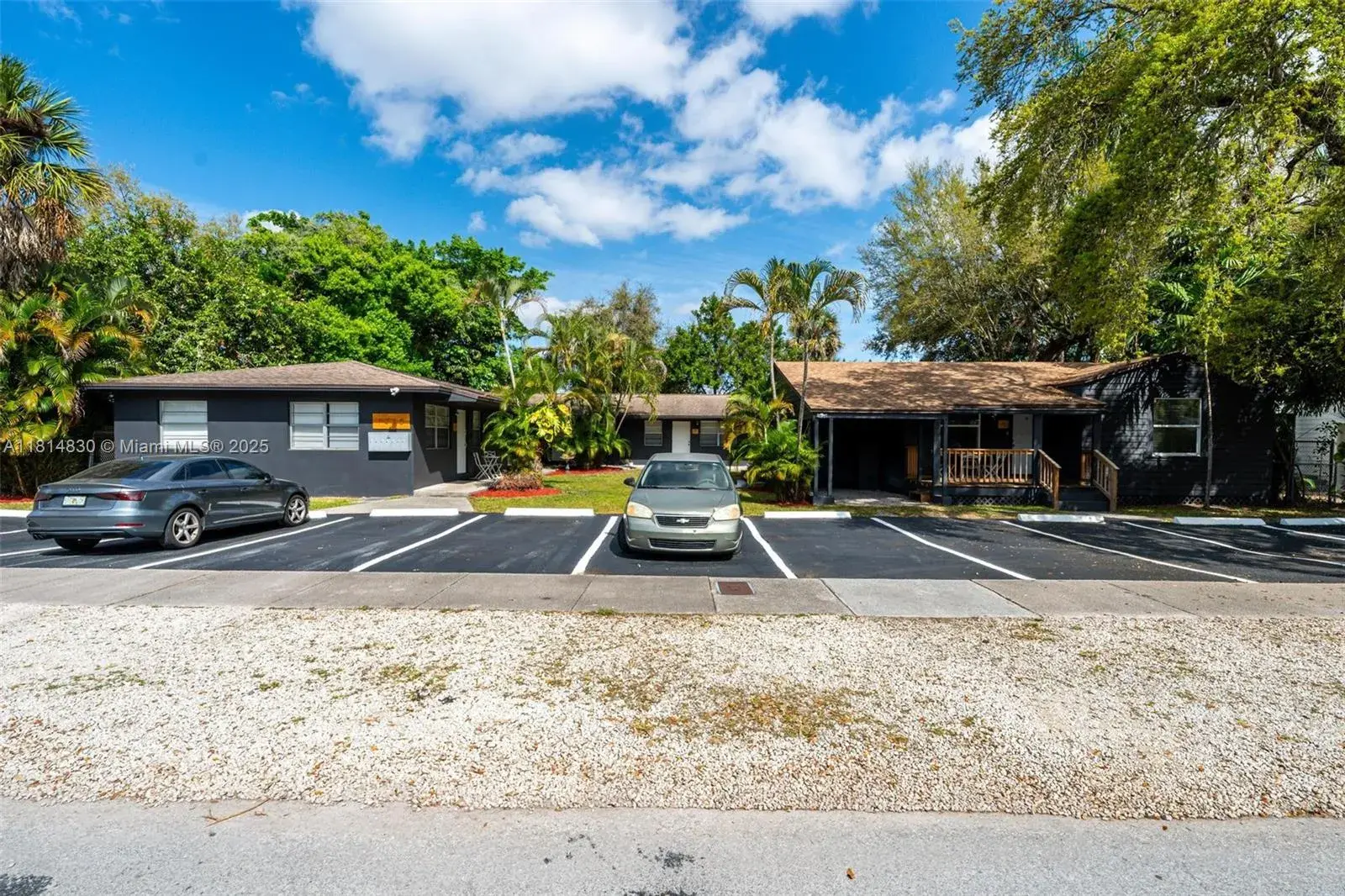 Commercial Sale for sale at 1415 SW 1st Street # 8, Fort Lauderdale FL 33312