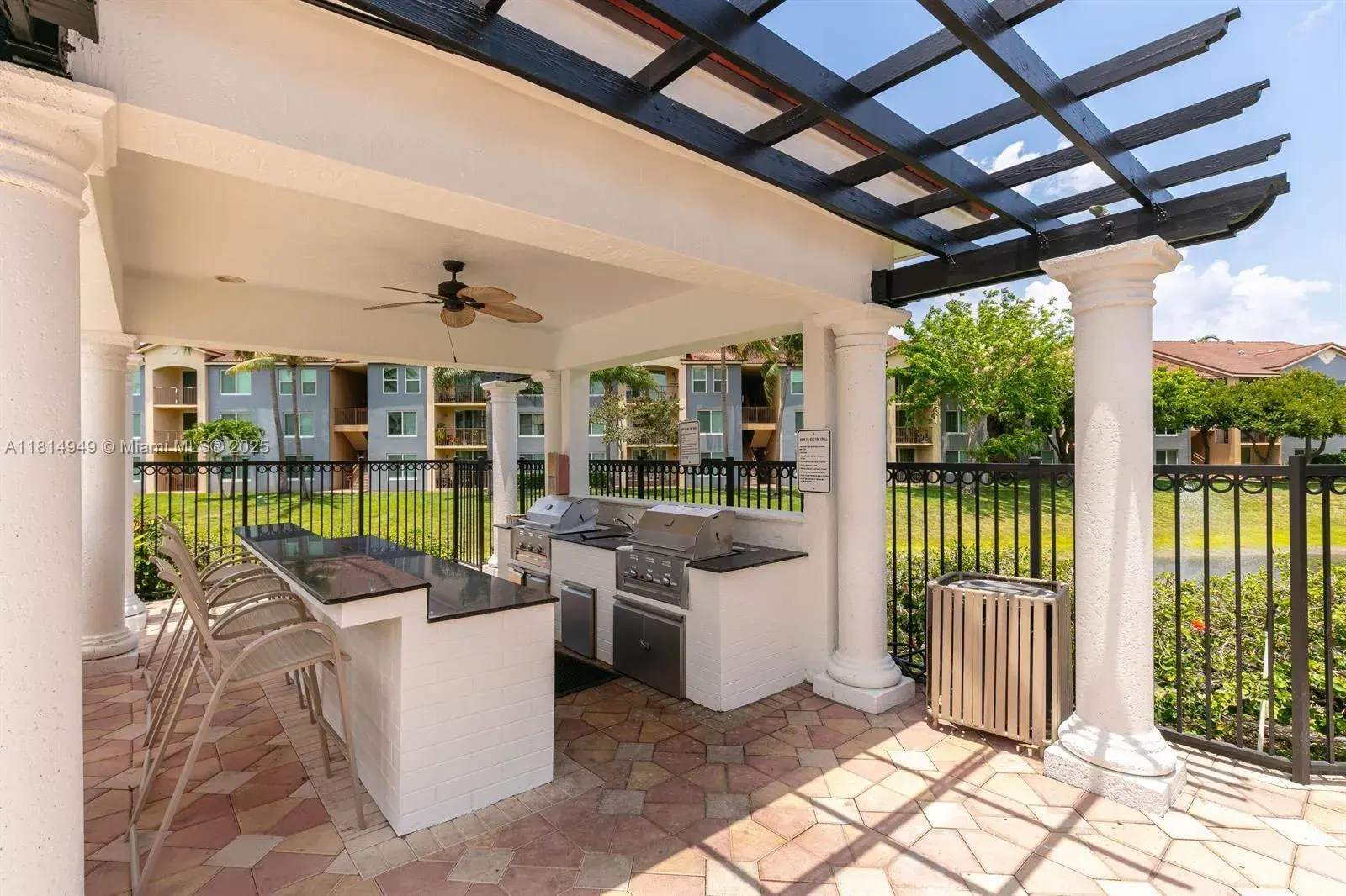 120 Villa Cir # 120, Boynton Beach FL 33435