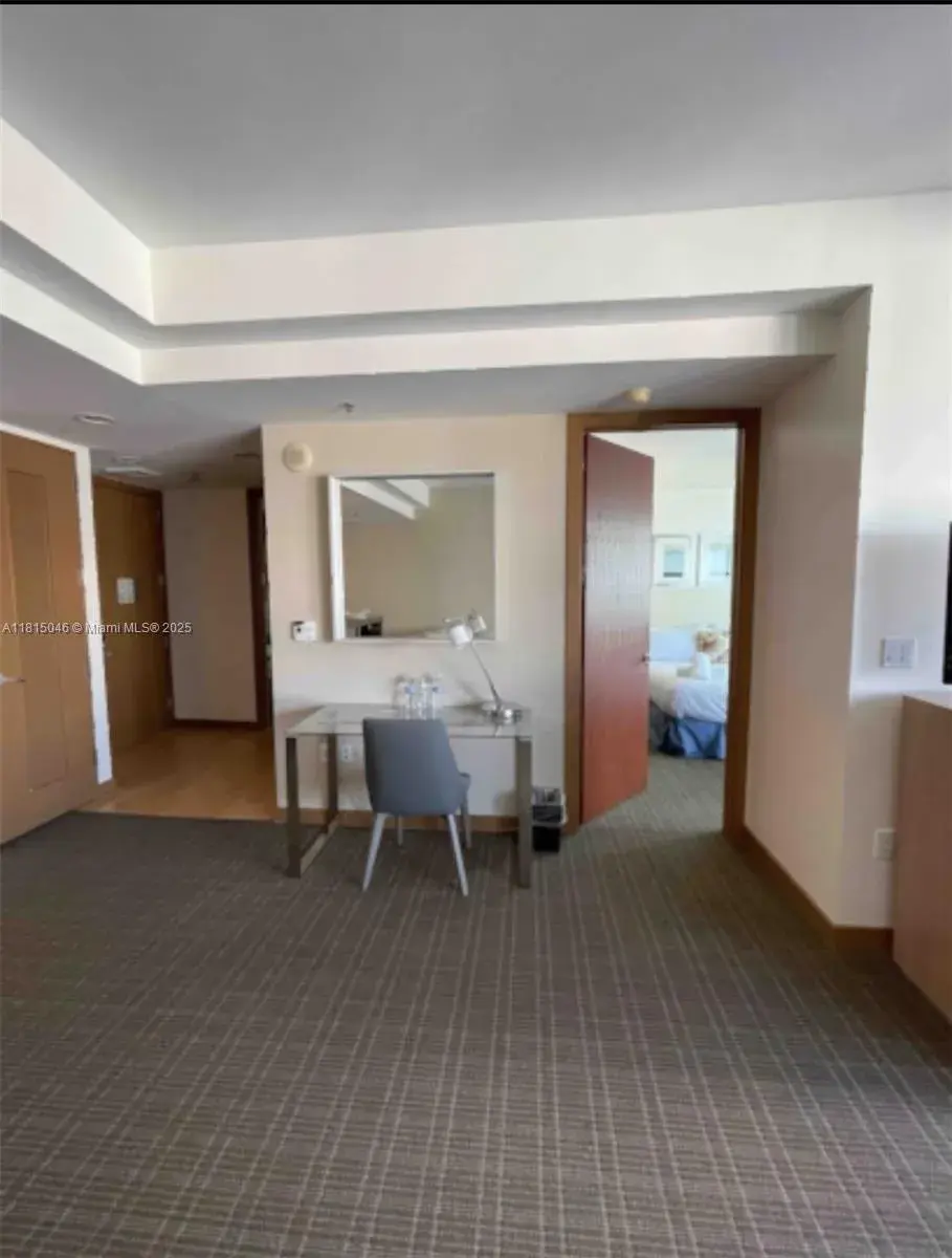 1395 Brickell Ave # 2814, Miami FL 33131 photo 4