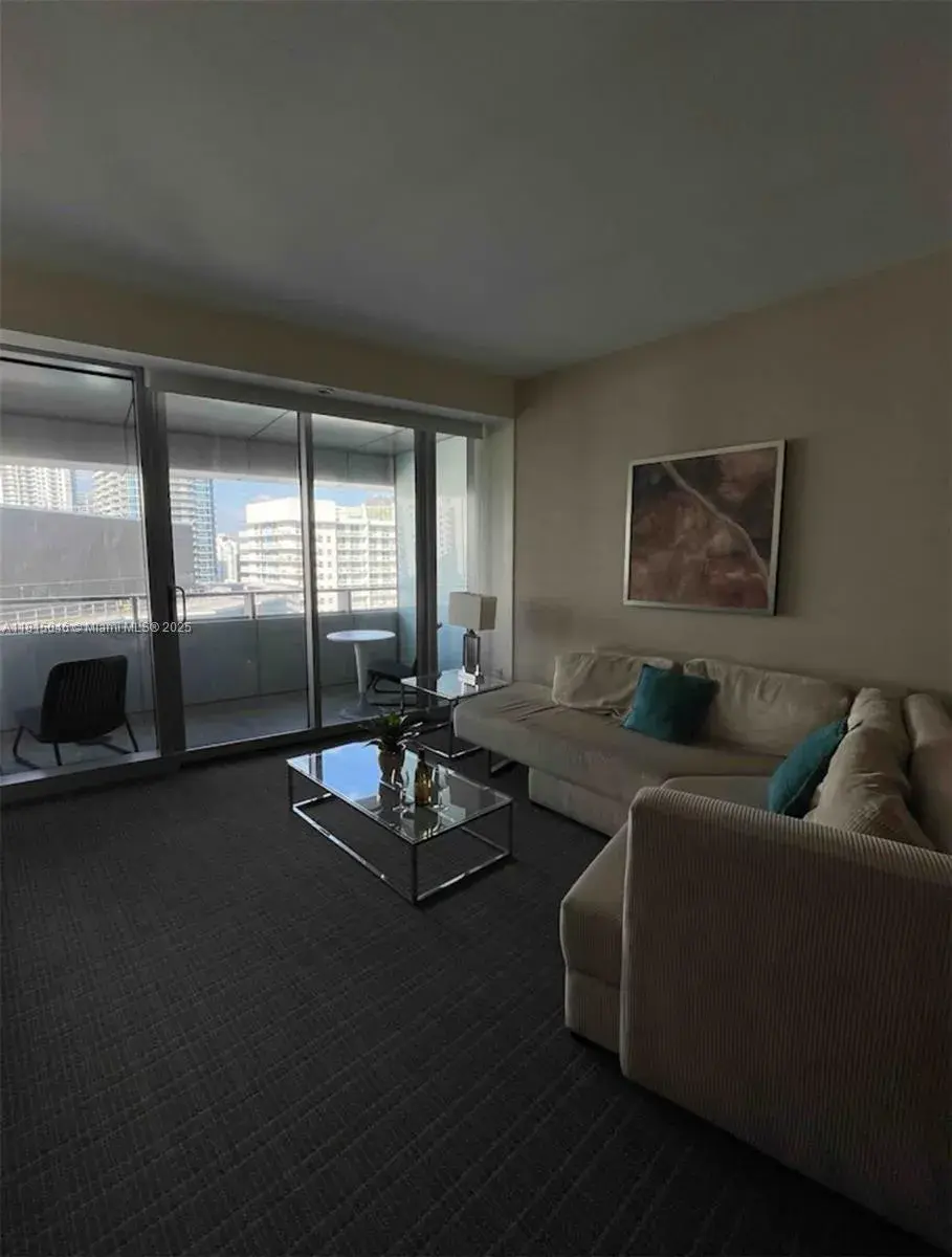 1395 Brickell Ave # 2814, Miami FL 33131 photo 5