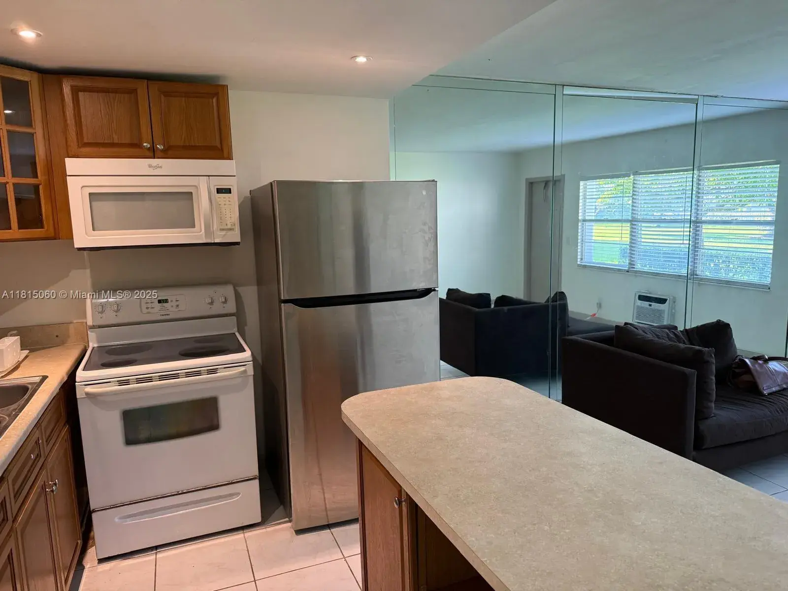 1 bedroom 1 bath Residential for sale at 217 Suffolk F # 217, Boca Raton FL 33434