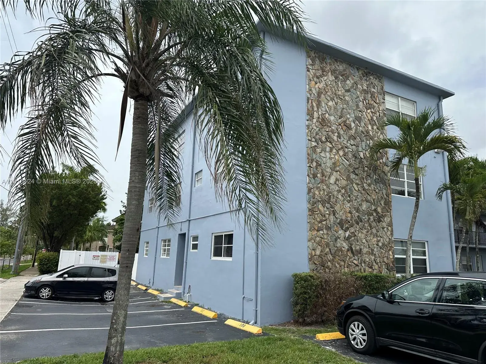 110 SE 2nd St # 101, Hallandale Beach FL 33009