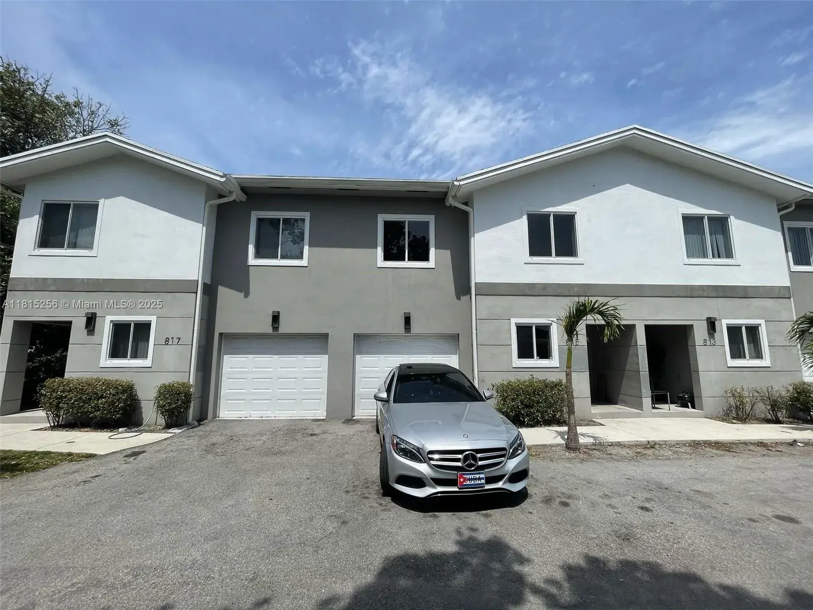 3 bedroom 2 bath Residential for sale at 811 NW 3rd Ave, Fort Lauderdale FL 33311
