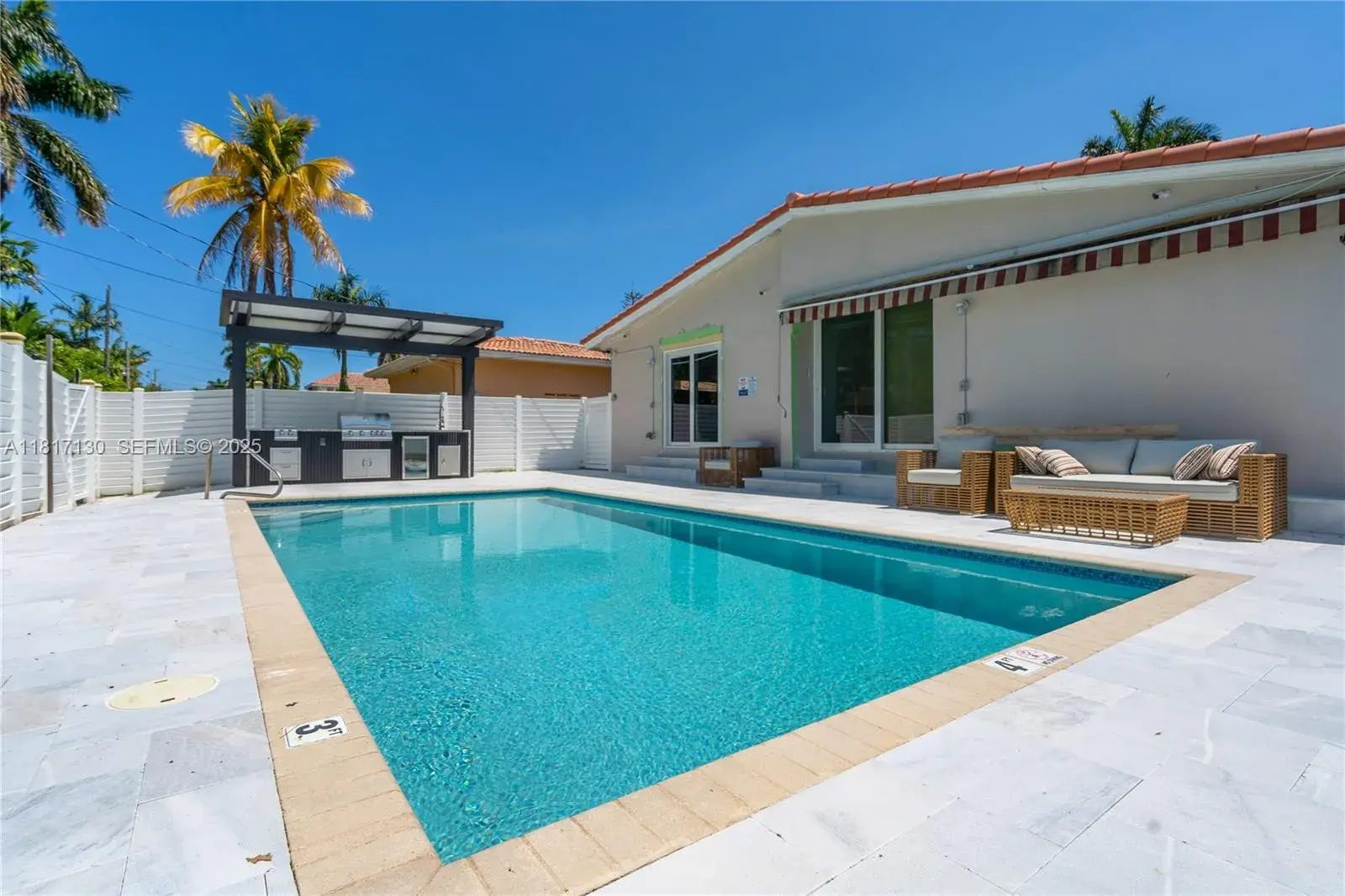3 bedroom 2 bath Residential for sale at 1045 Hollywood Blvd, Hollywood FL 33019