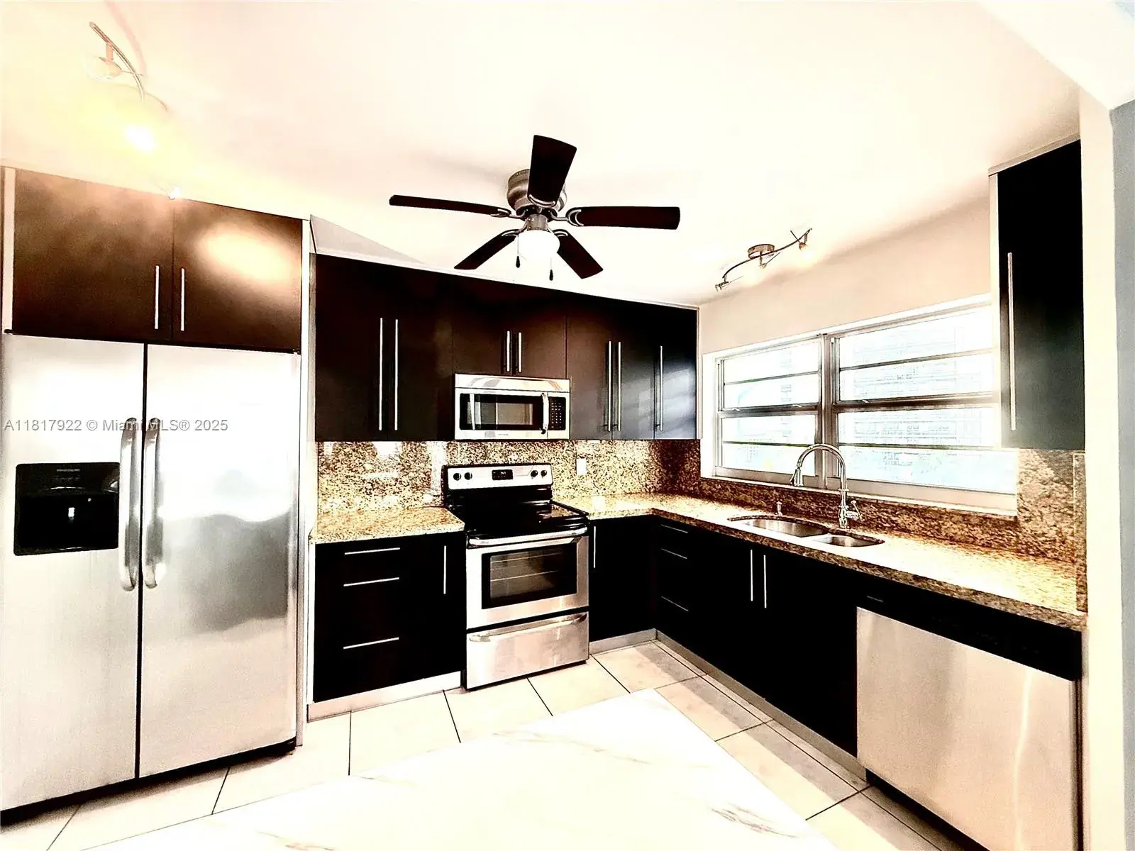 1825 S Ocean Dr # 614, Hallandale Beach FL 33009