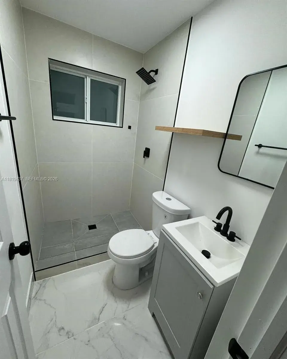 516 NW 18th Ave, Fort Lauderdale FL 33311