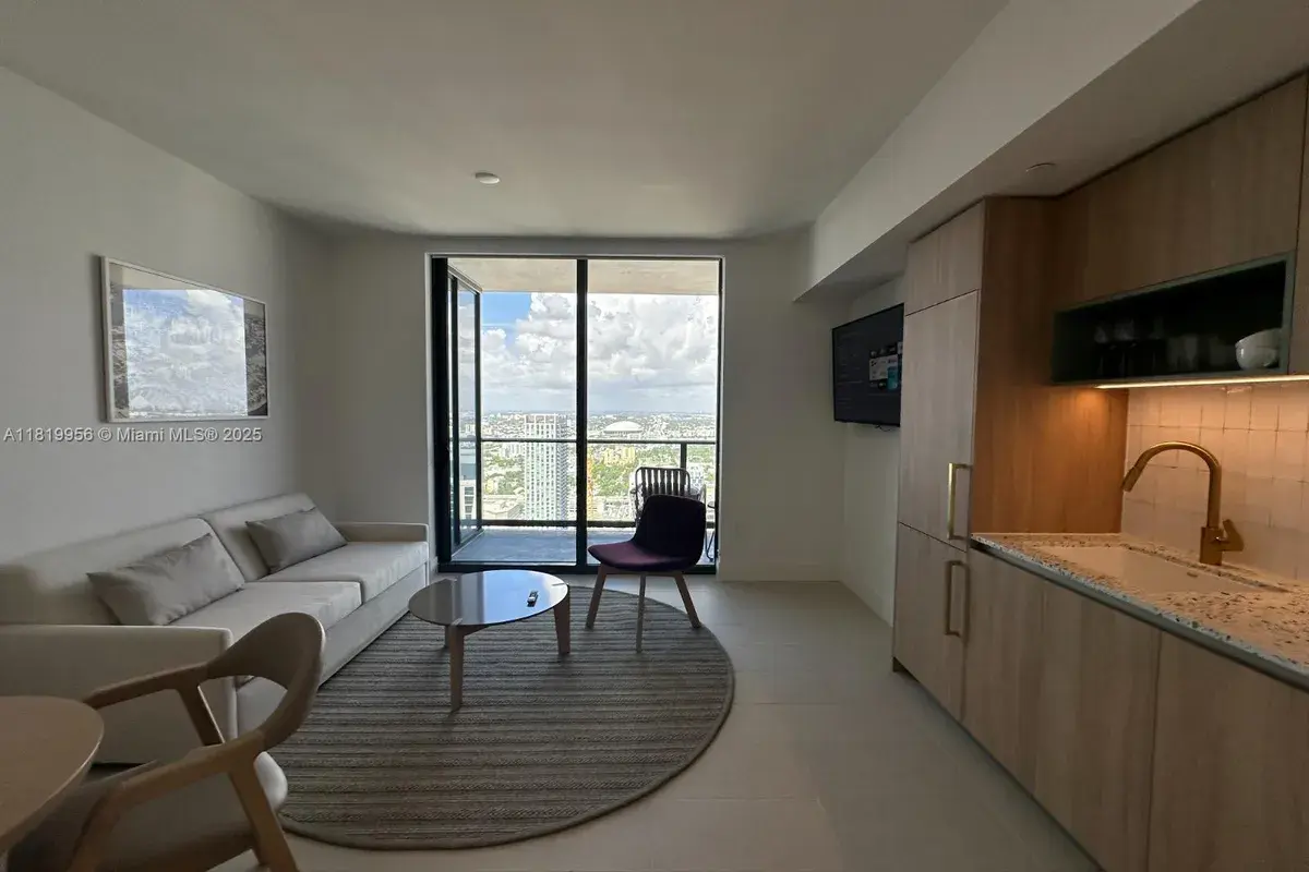 601 NE 1st Aveue # 4603, Miami FL 33132
