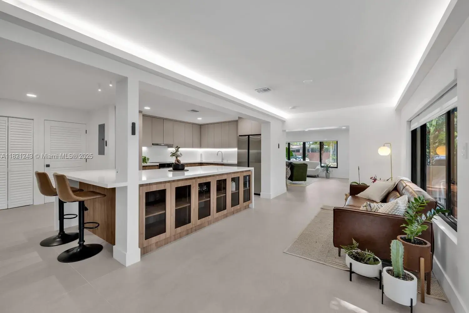 220 NE 105th St, Miami Shores FL 33138