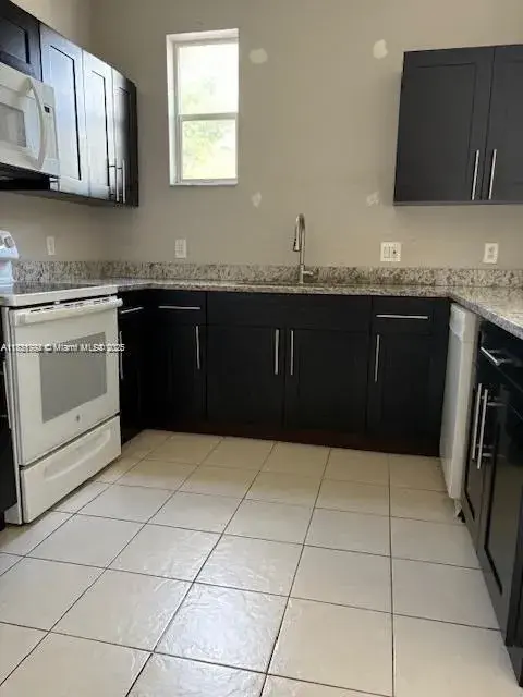 2111 Shoma Dr # 2111, Royal Palm Beach FL 33414