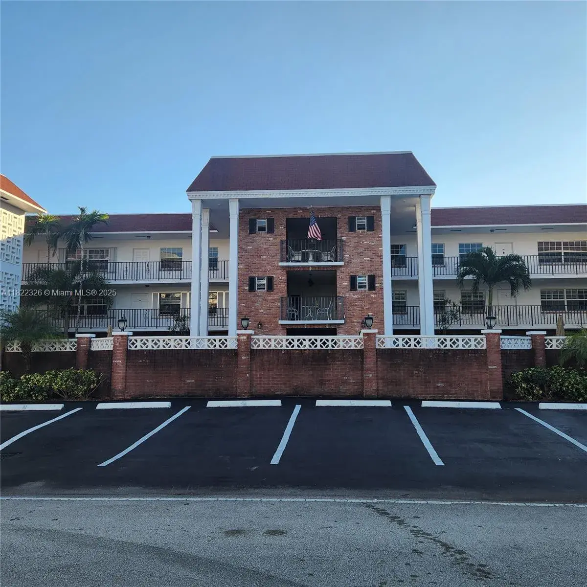 2424 NE 9th St # 212, Fort Lauderdale FL 33304