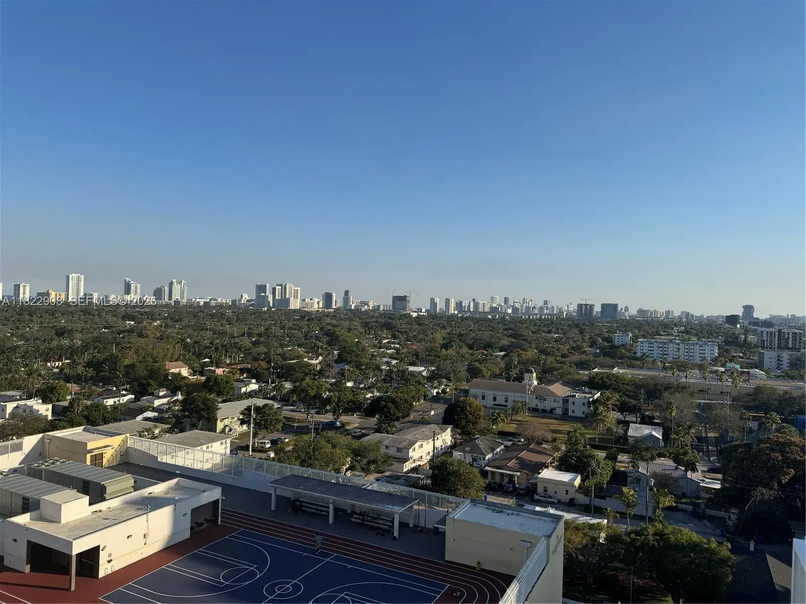 1 bedroom 1 bath Residential for sale at 1720 Harrison St # 14D, Hollywood FL 33020