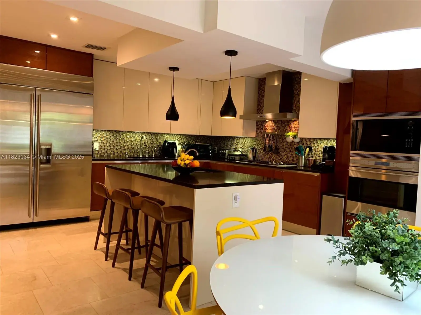 4 bedroom 3 bath Residential for sale at 900 Diplomat Pkwy, Hollywood FL 33019