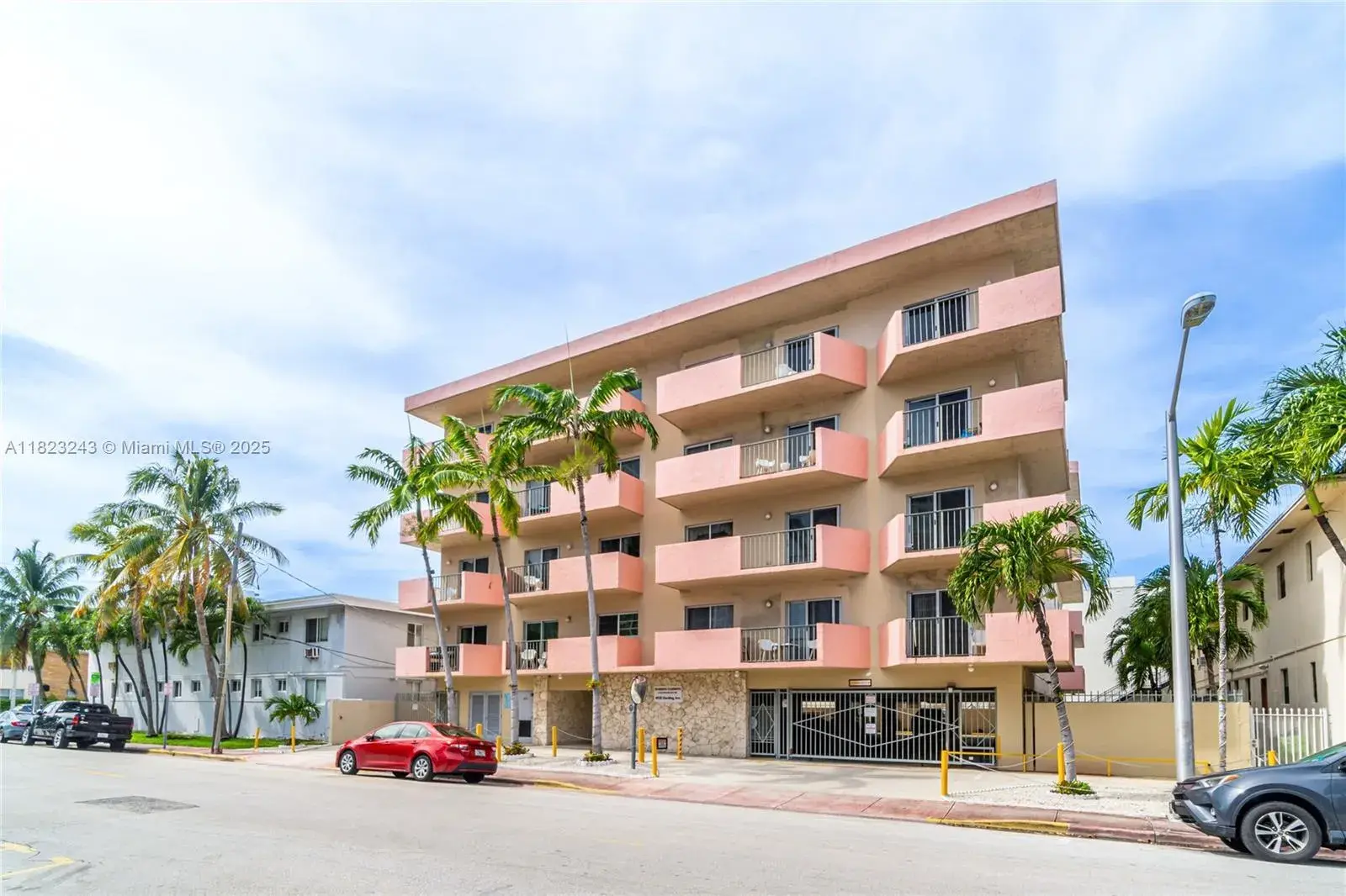 6920 Harding Ave # 502, Miami Beach FL 33141
