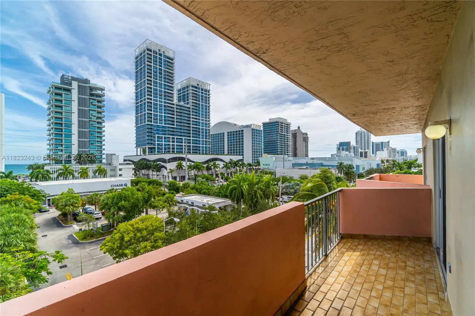 6920 Harding Ave # 502, Miami Beach FL 33141