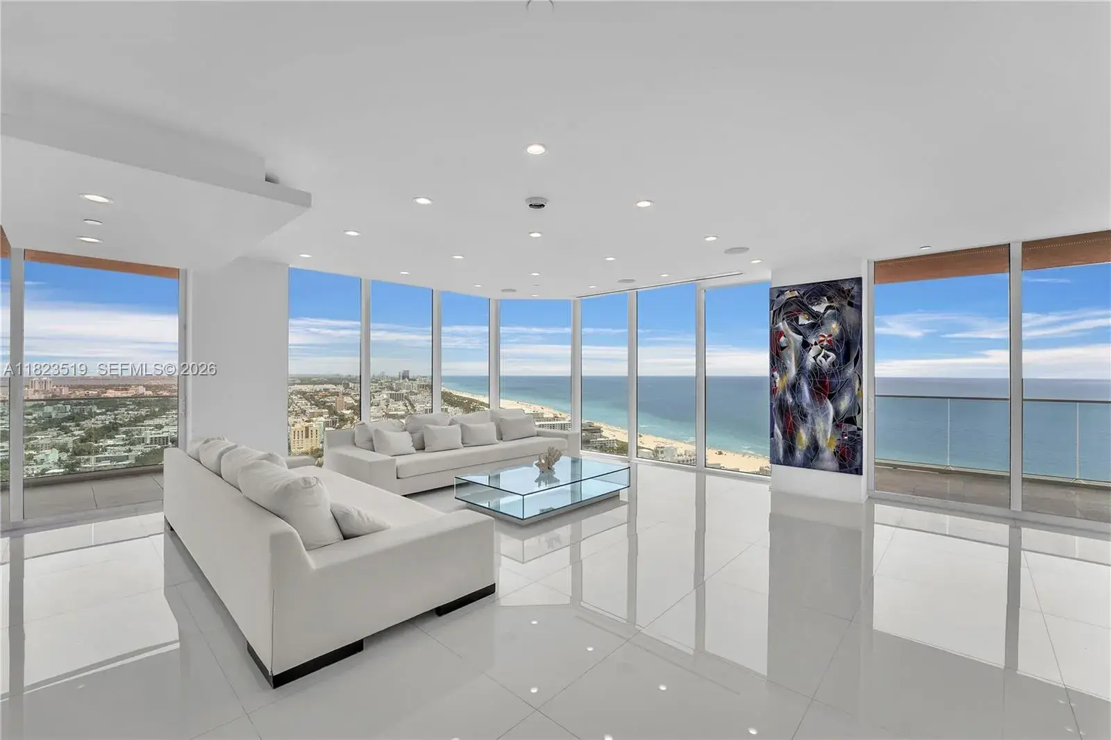 4 bedroom 3 bath for sale at 300 S Pointe Dr # 3405, Miami Beach FL 33139
