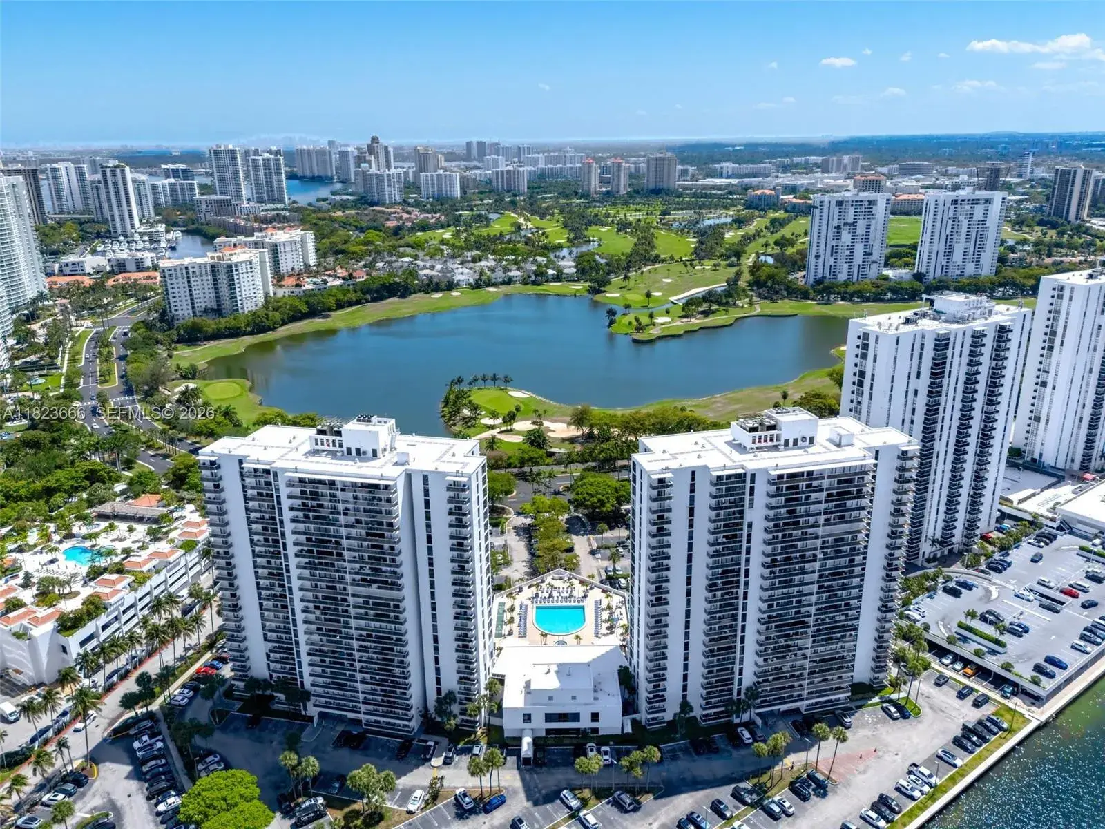 3731 N Country Club Dr # 2023, Aventura FL 33180