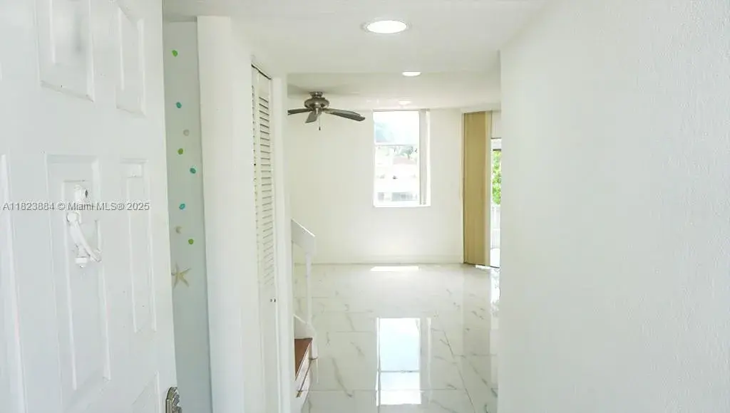 1705 San Remo Cir, Homestead FL 33035