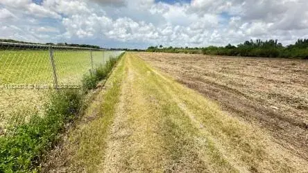 14300 SW 200, Miami FL 33177