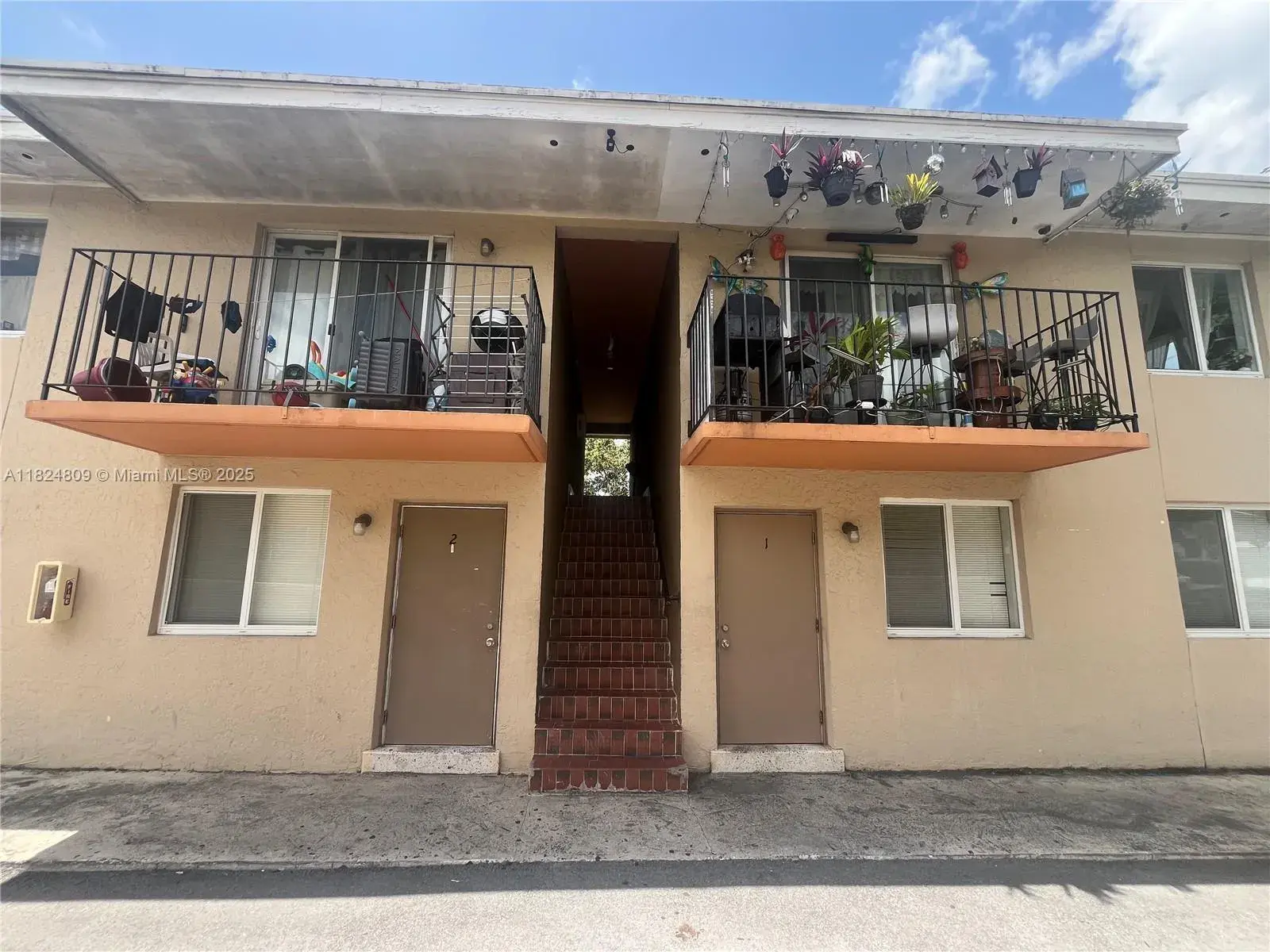 Residential Income for sale at 37 NW 19th Ave, Miami FL 33125