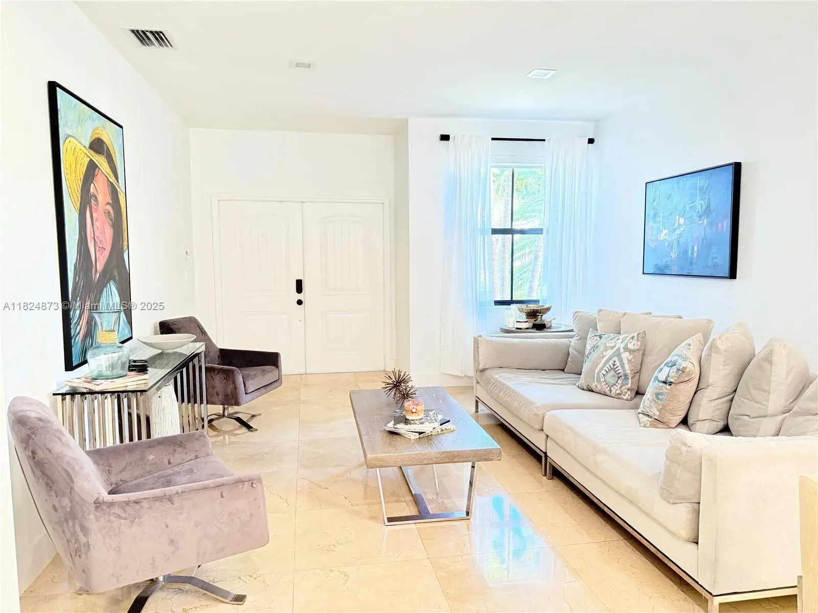 9772 NW 9th St, Miami FL 33172