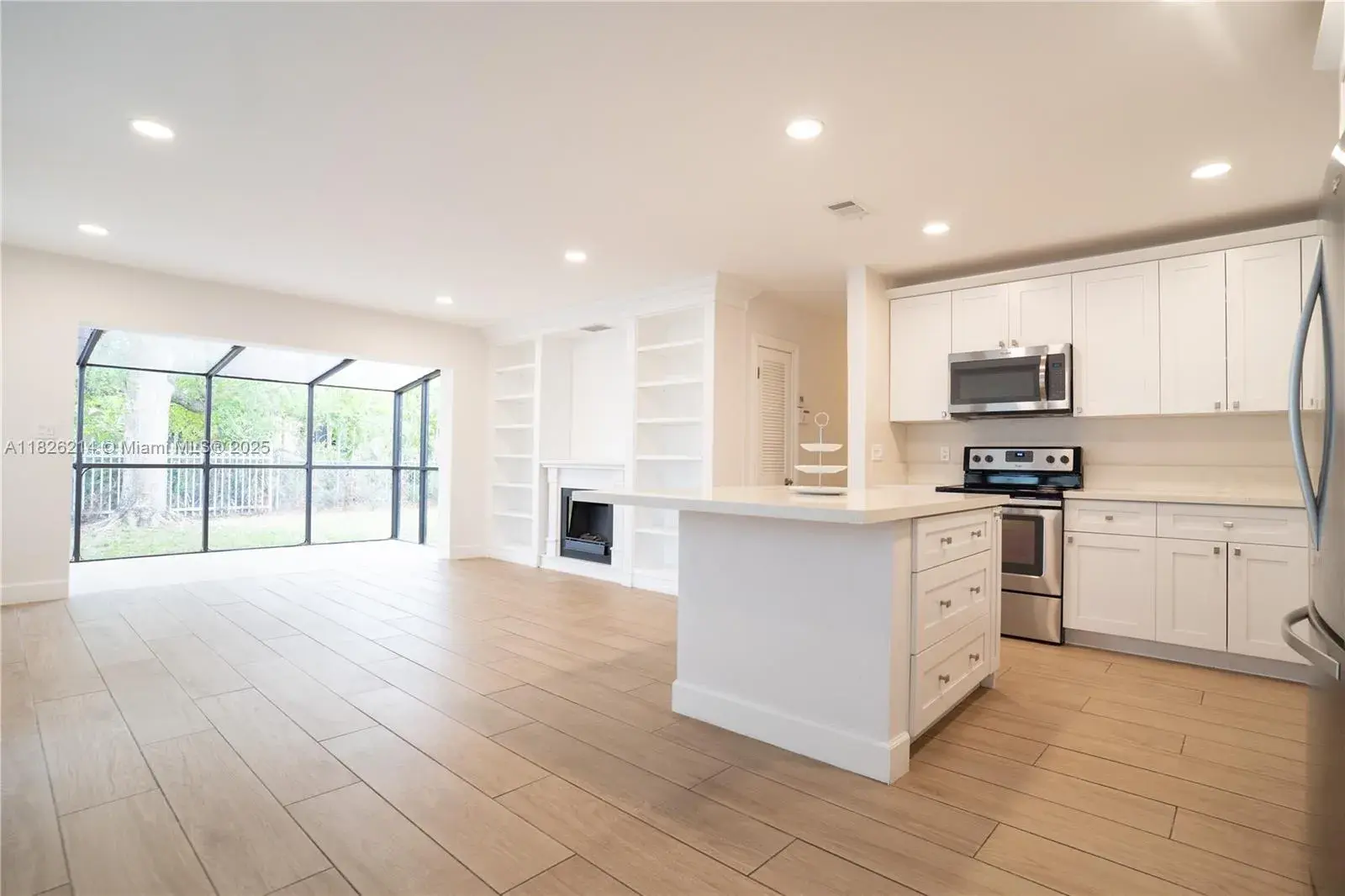 4 bedroom 2 bath Residential for sale at 2320 SW 89th Ct, Miami FL 33165
